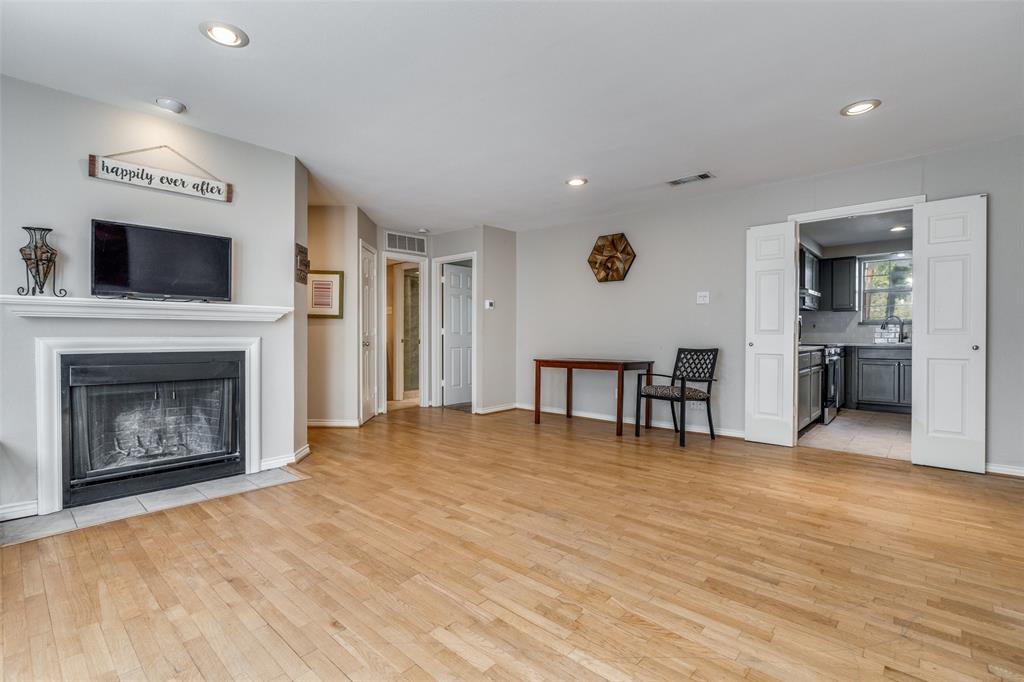 Sutton Place Condos - Residential Lease