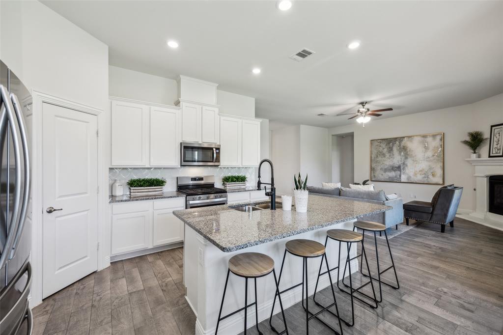 Sutton Fields North - Ph 1 - Residential