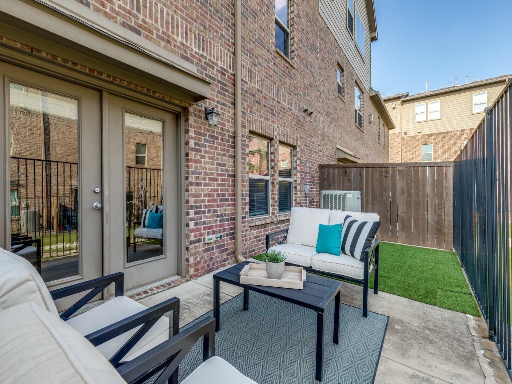 The Manors At Vista Ridge - Residential