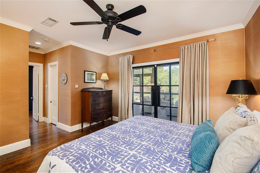 Kessler Square - Residential Lease