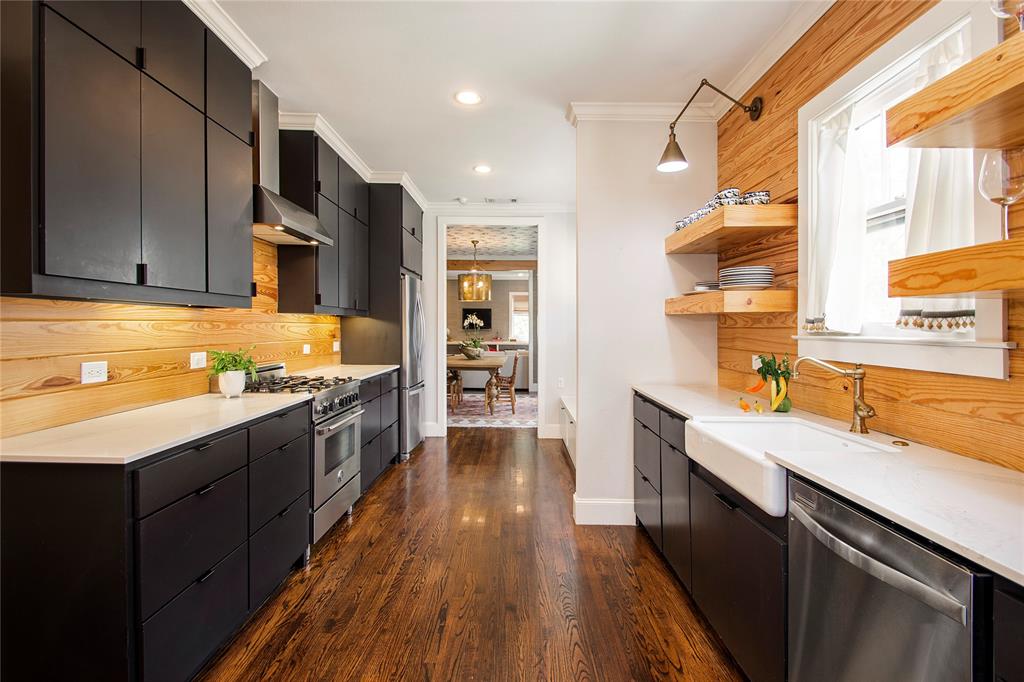 Kessler Square - Residential Lease