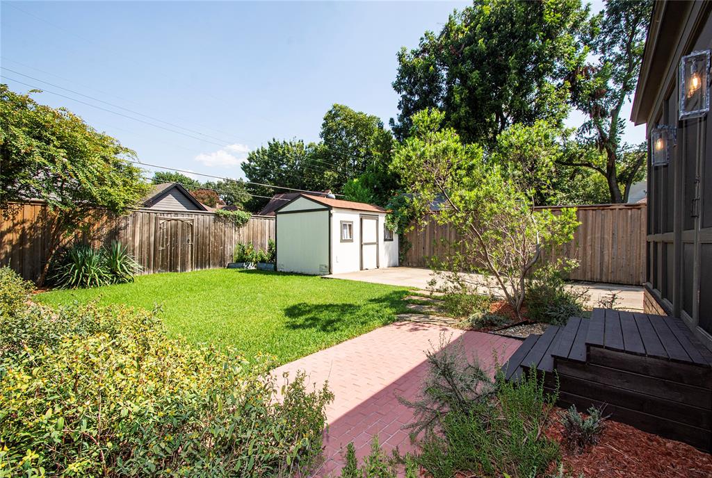 Kessler Square - Residential Lease