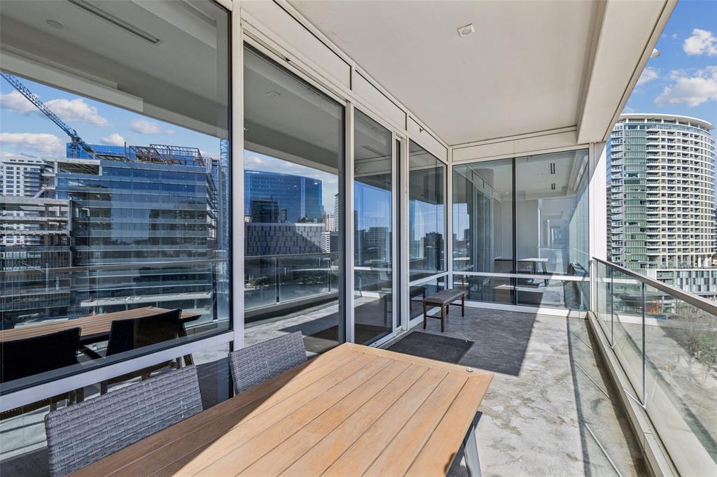 South Tower Residences - Residential