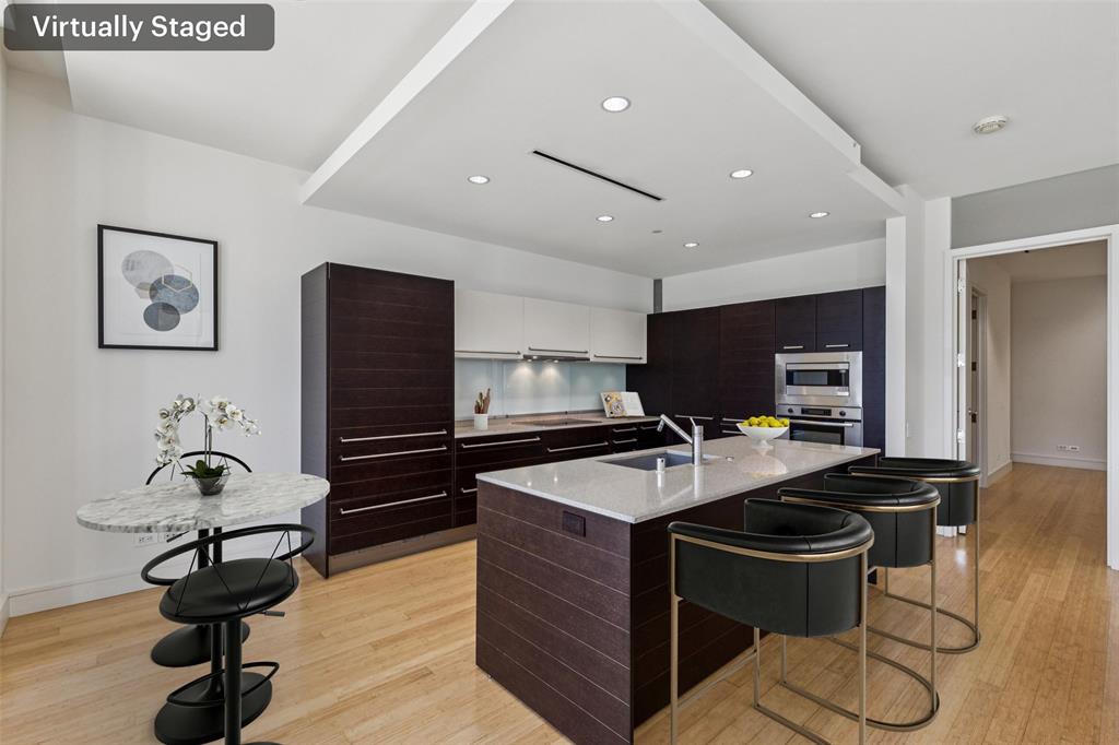 South Tower Residences - Residential