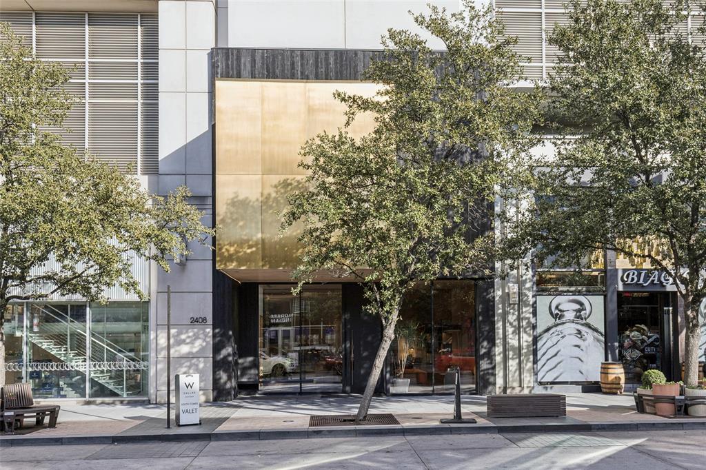 2408 Victory Park Lane 838