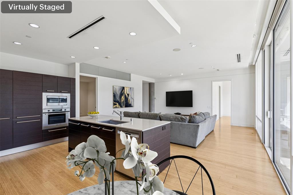 South Tower Residences - Residential