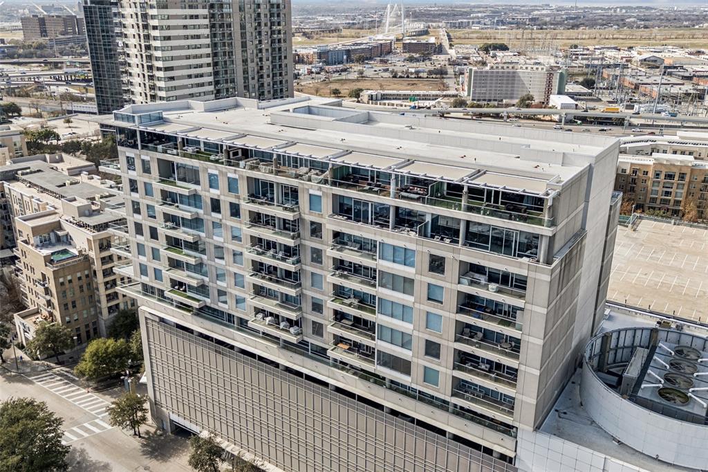 South Tower Residences - Residential