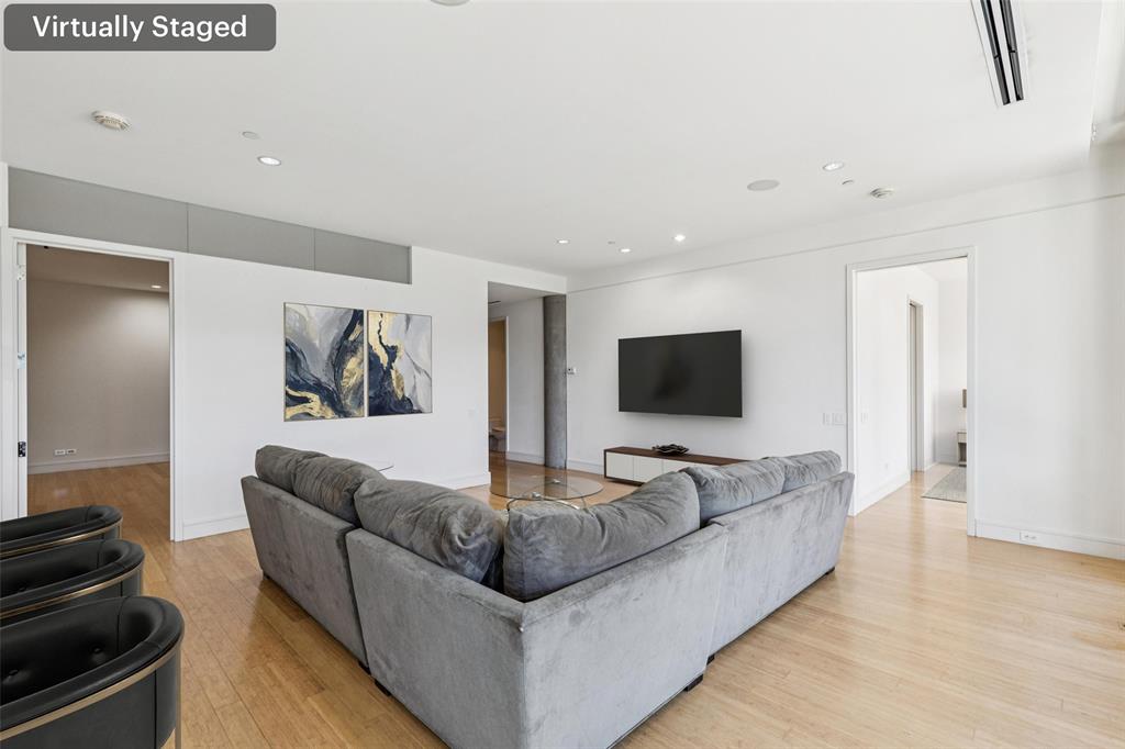 South Tower Residences - Residential