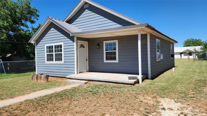 This cute house built on a big lot of land, was remodeled five years ago; the house was only used occasionally by owner and it is still in great shape. Updated exterior paint, electrical, plumbing, metal roof, siding, windows with 2 inch blinds, window curtains, vinyl flooring, drywall, and insulation. Also updated, kitchen cabinets, countertops, sink and bathroom. Utility room was added, includes washer-dryer hookups and a recently purchased water heater.