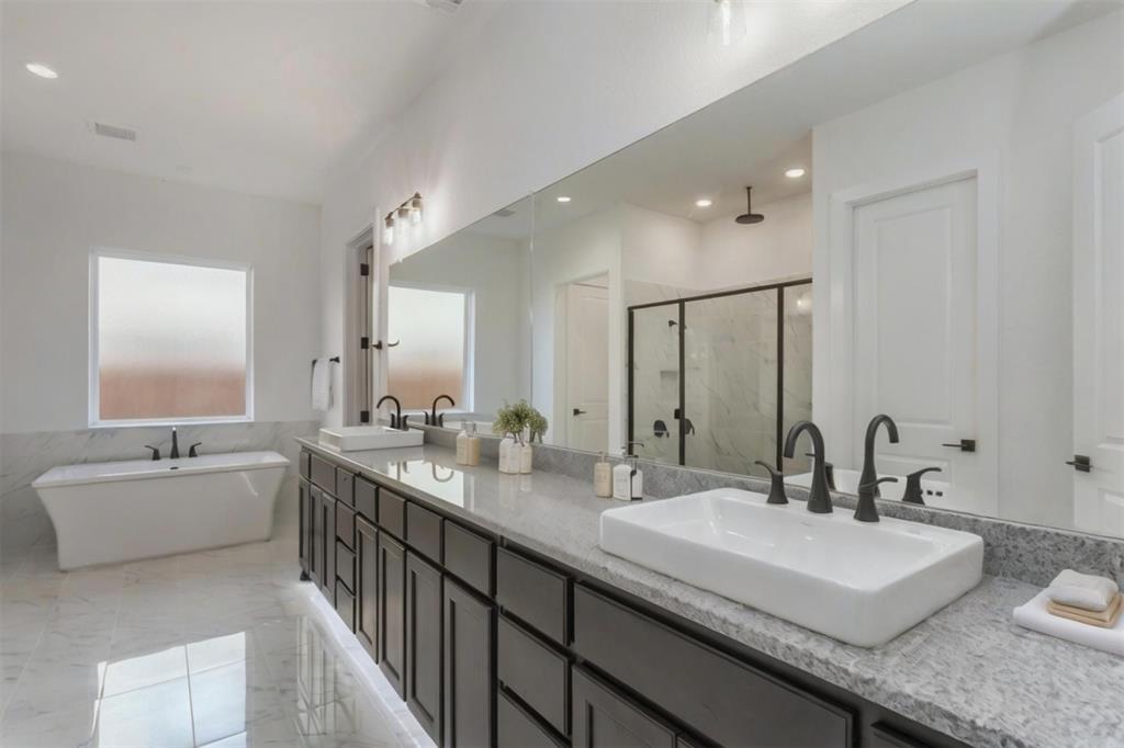 Lexington Parks Ph Six - Residential