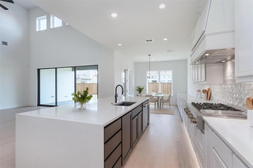 Lexington Parks Ph Six - Residential