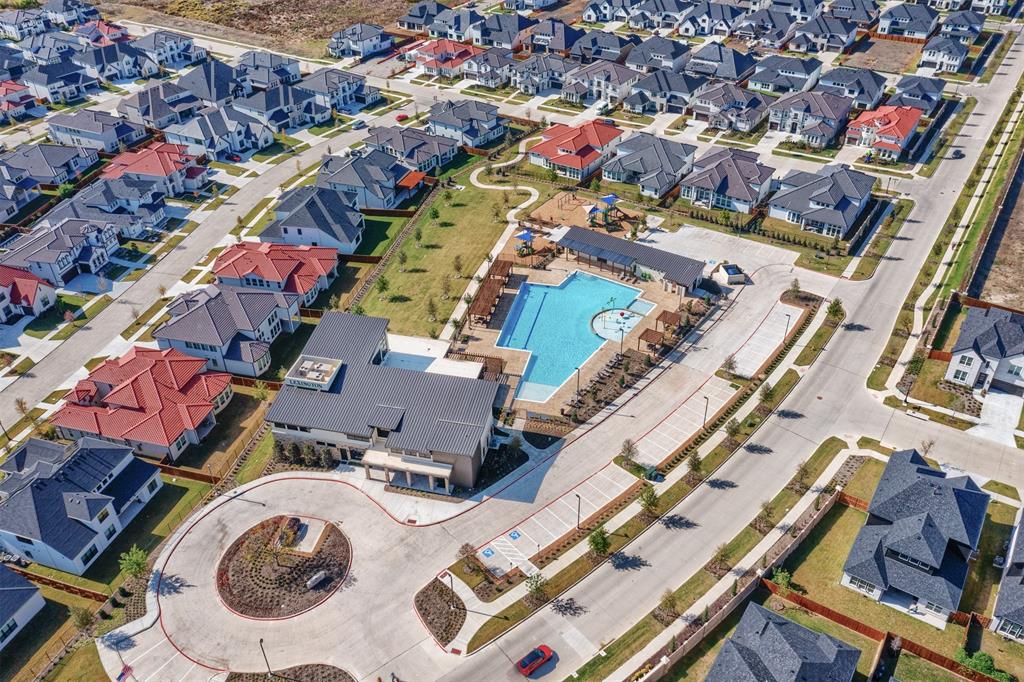 Lexington Parks Ph Six - Residential