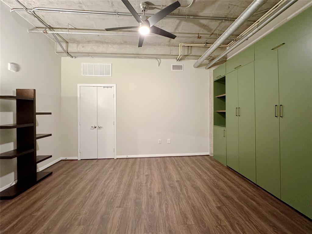 Beat At The South Side Station - Residential