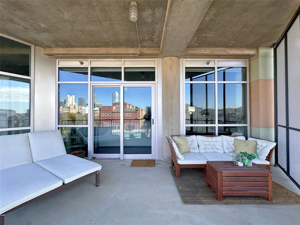 Beat At The South Side Station - Residential