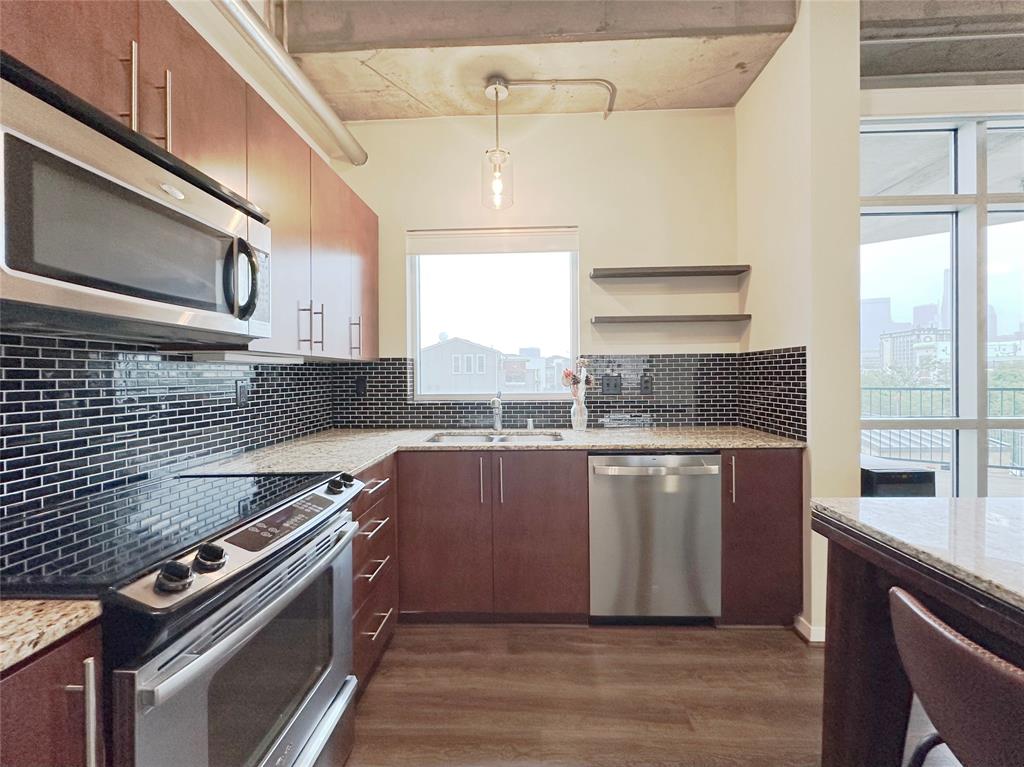 Beat At The South Side Station - Residential