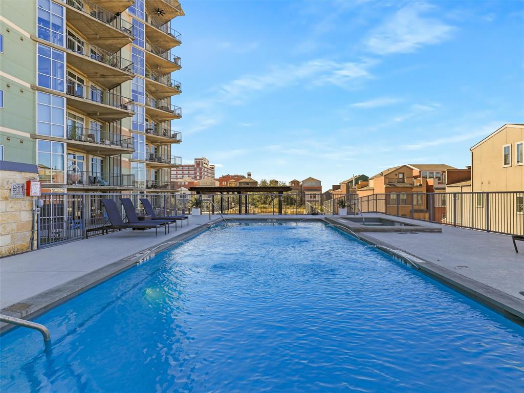 Beat At The South Side Station - Residential