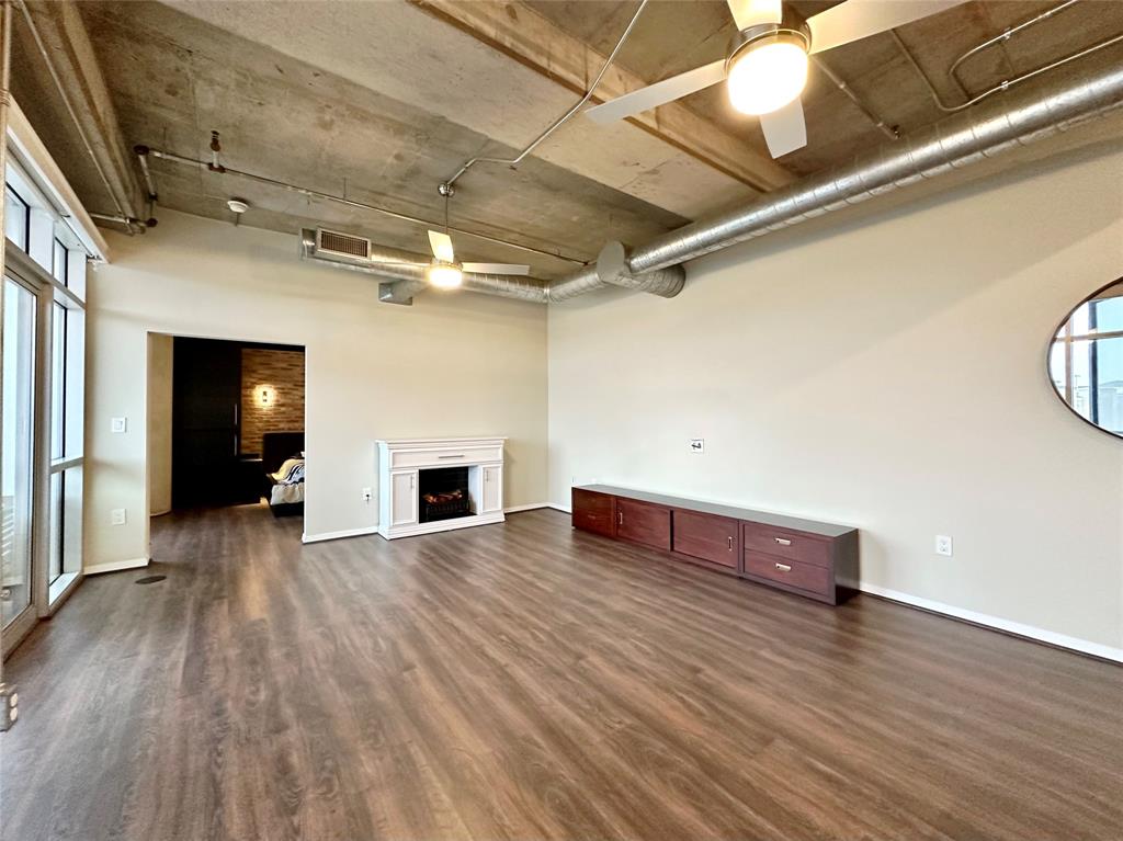 Beat At The South Side Station - Residential