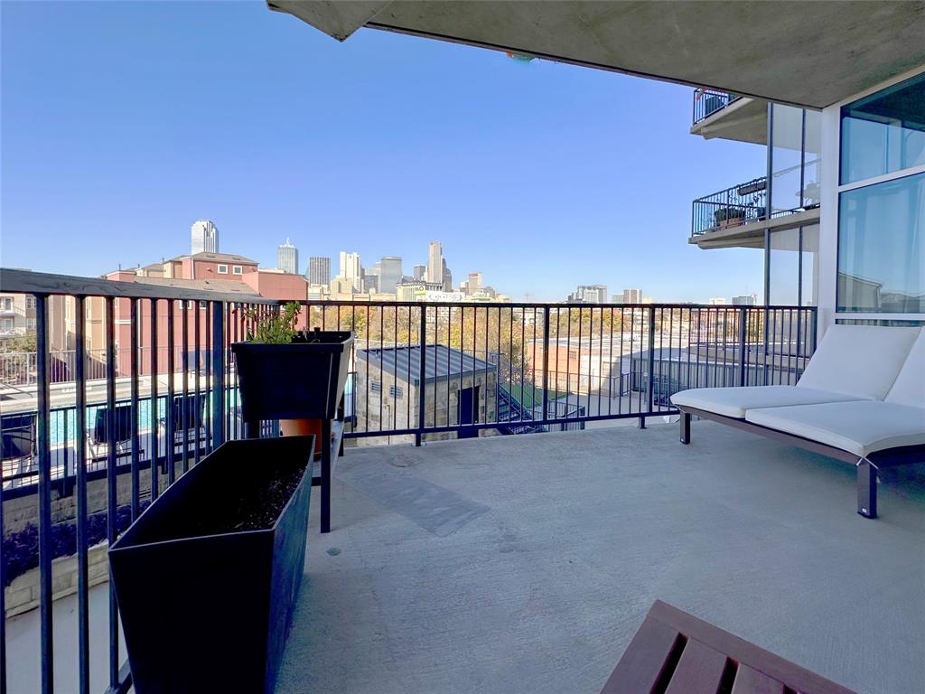 Beat At The South Side Station - Residential
