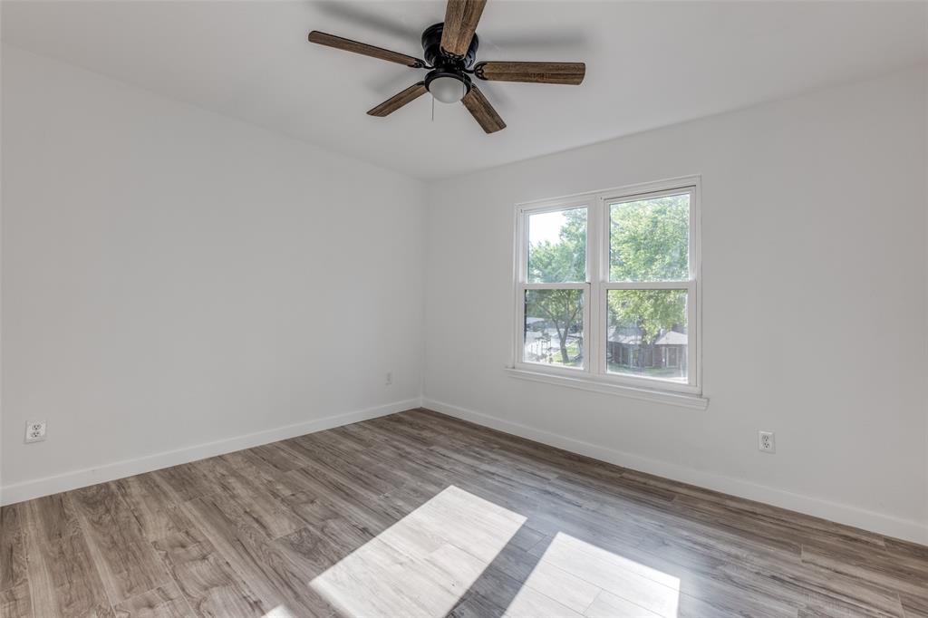 Oakhollow Condo - Residential