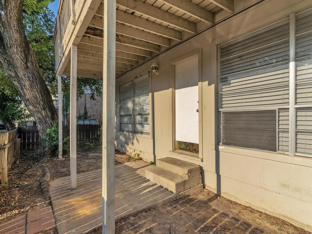 Colonial Gardens Condo - Residential