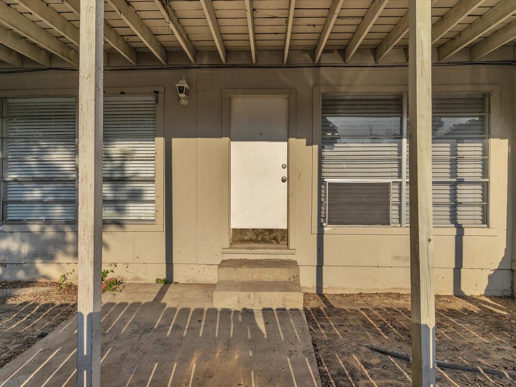 Colonial Gardens Condo - Residential