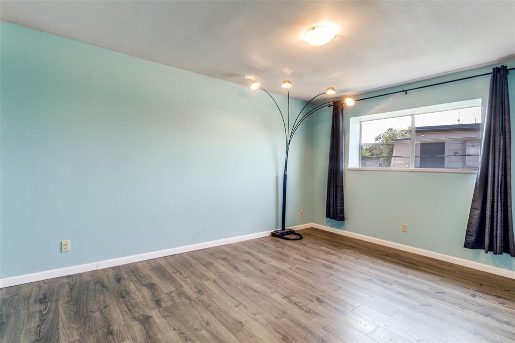 Park Royal Condos - Residential