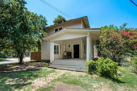 A home in Corsicana