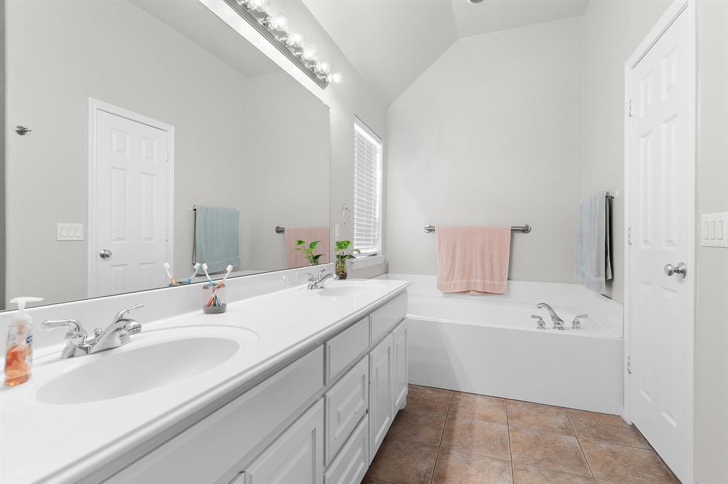 Wren Creek - Residential