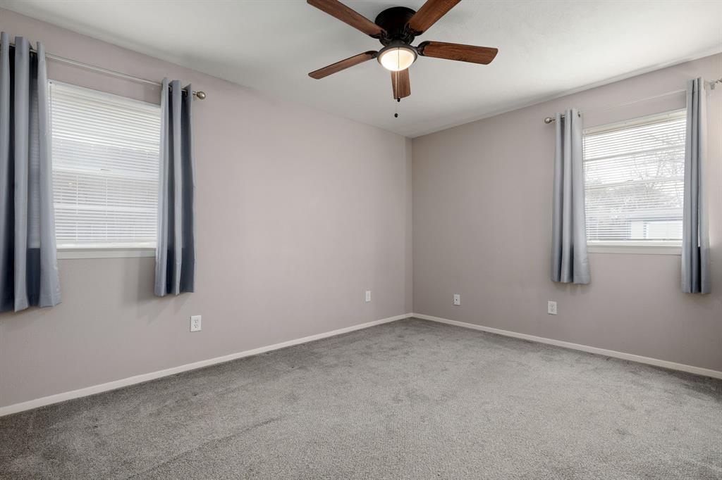 Bell Manor - Residential