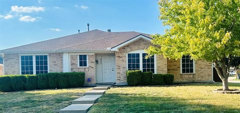 2925 Nautilus Drive Lancaster TX 75146