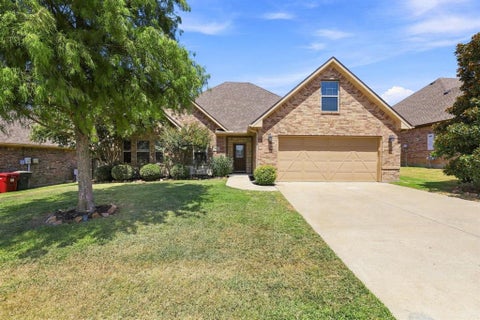 Photo of 1407 Monfort Drive, Sherman, TX 75092 (MLS # 21356699)