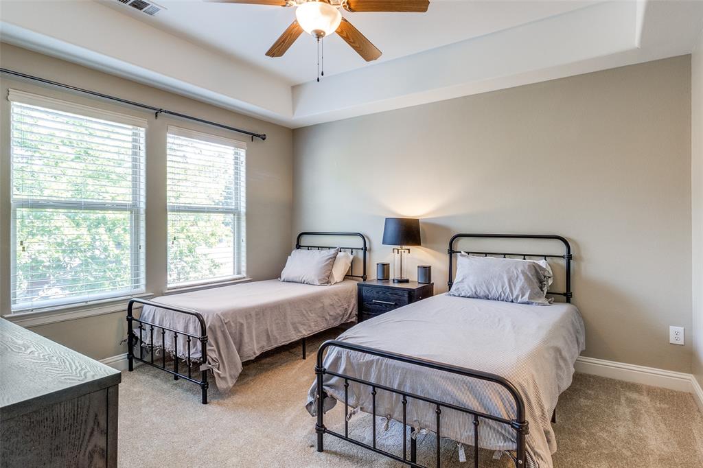 Richmond At Lakewood Condos - Residential