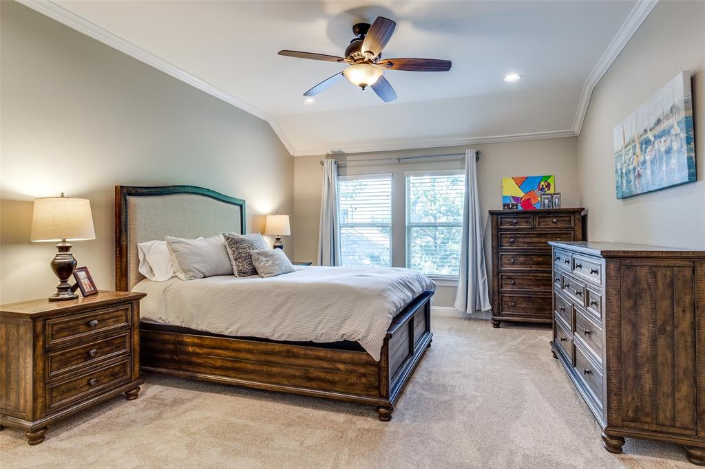 Richmond At Lakewood Condos - Residential