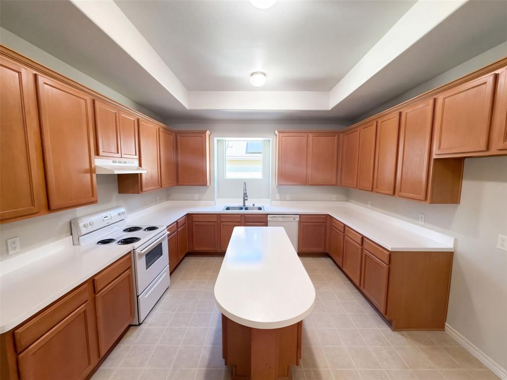 2309 Windsor Farms Drive