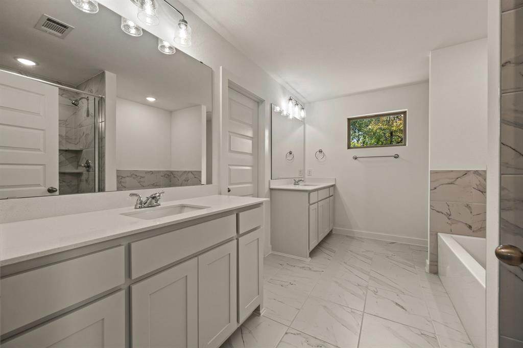 Runaway Bay - Residential