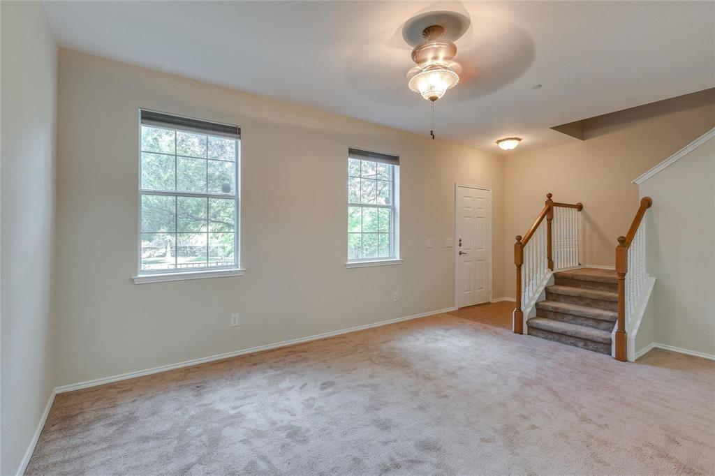 Pasquinellis Village On The Green - Residential Lease