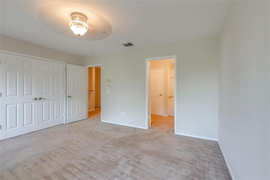 Pasquinellis Village On The Green - Residential Lease