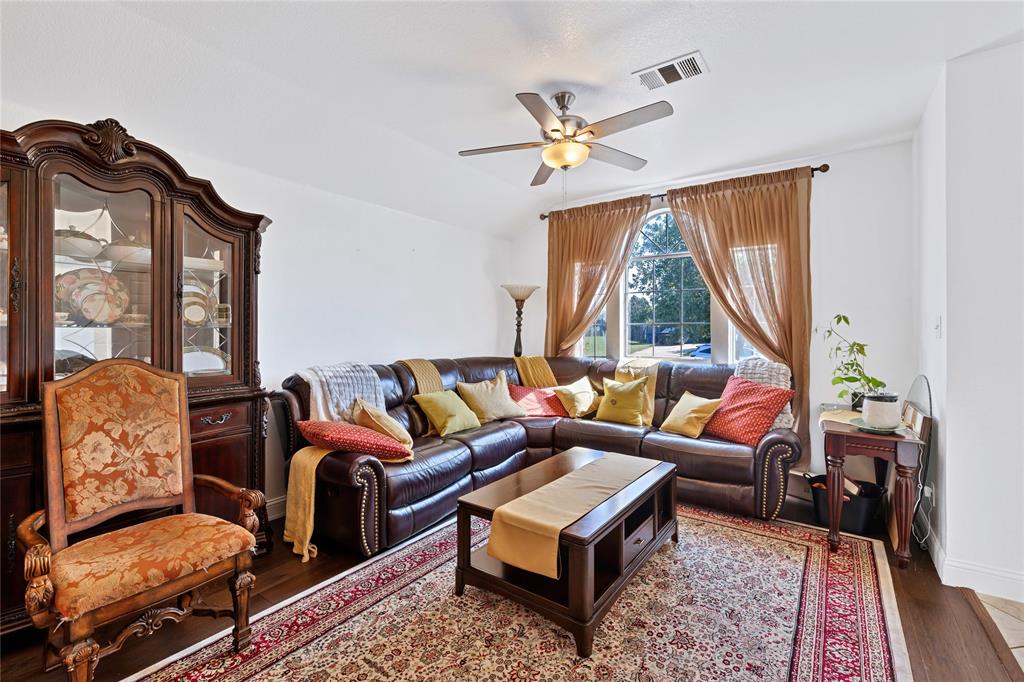 3553 Leigh Court