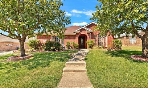 3553 Leigh Court Sachse TX 75048