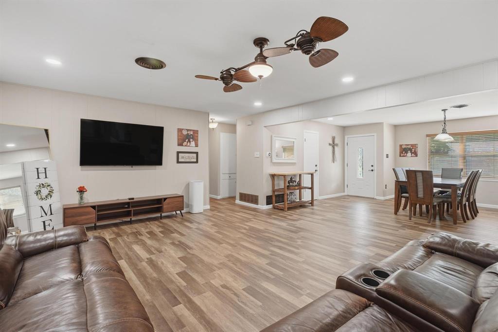 Oakview Sec 4 - Clyde - Residential