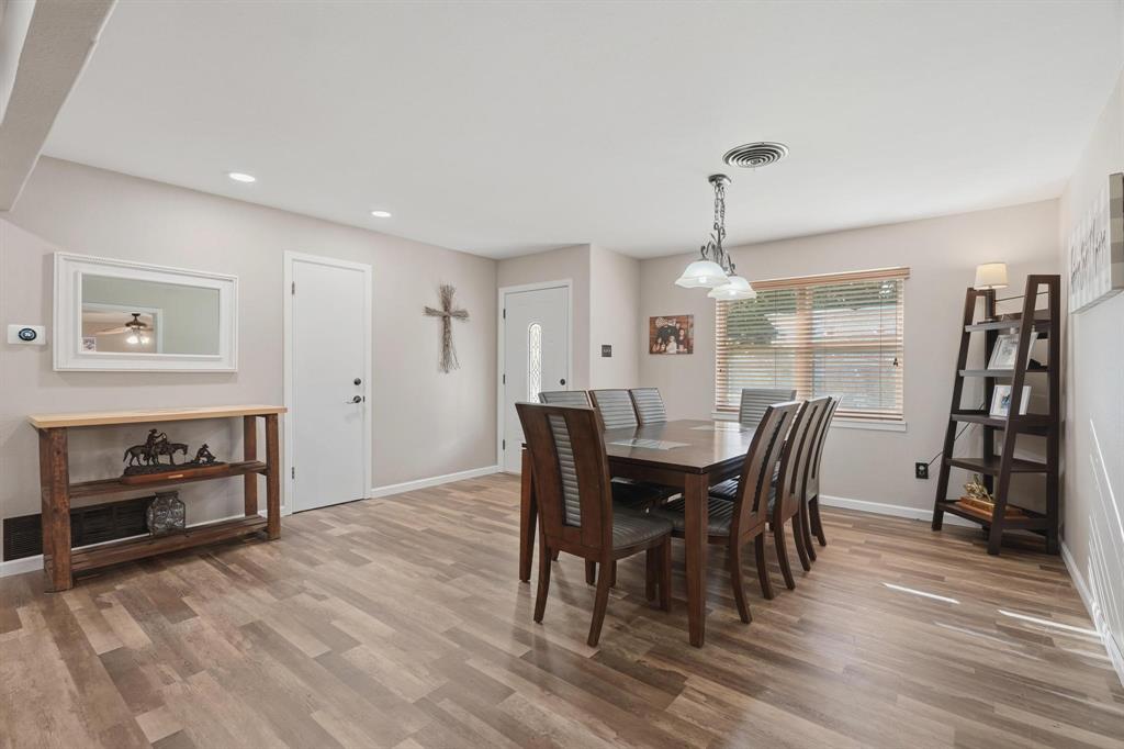 Oakview Sec 4 - Clyde - Residential