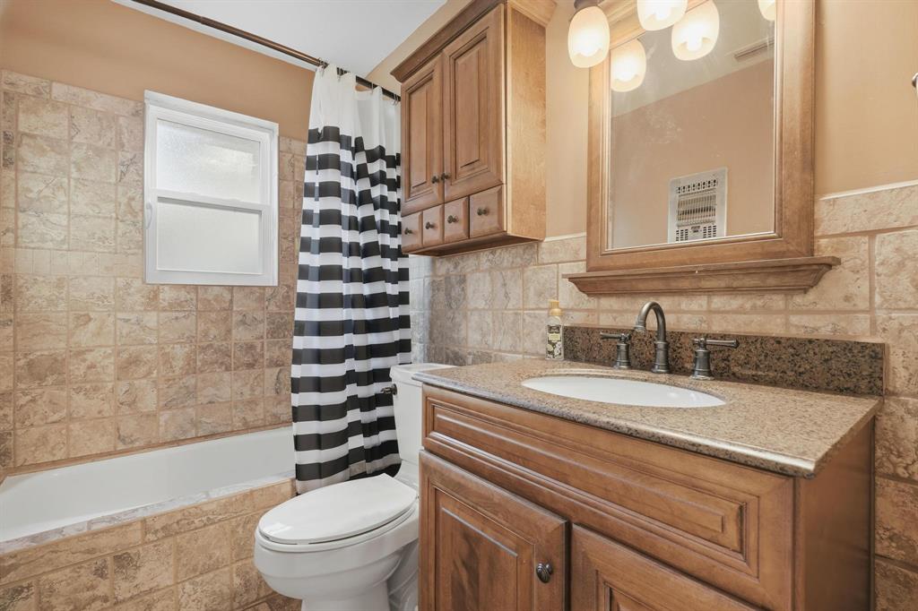 Oakview Sec 4 - Clyde - Residential