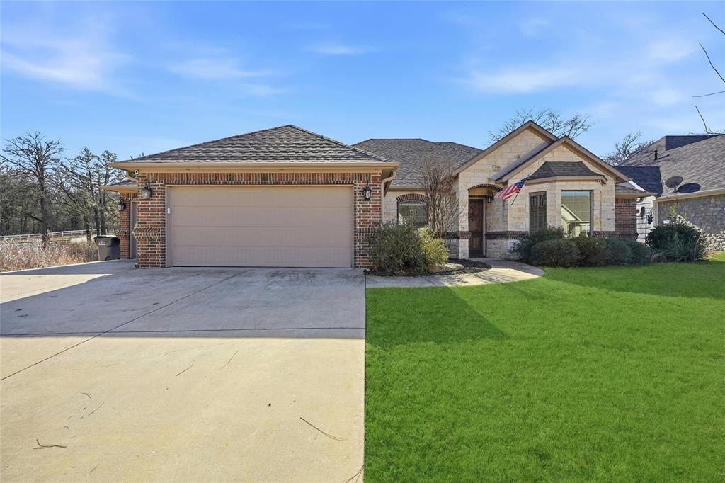 21 Lone Oak Boulevard