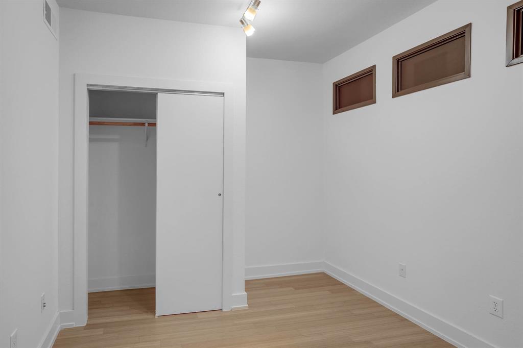 Sullivan on Gilbert - Residential