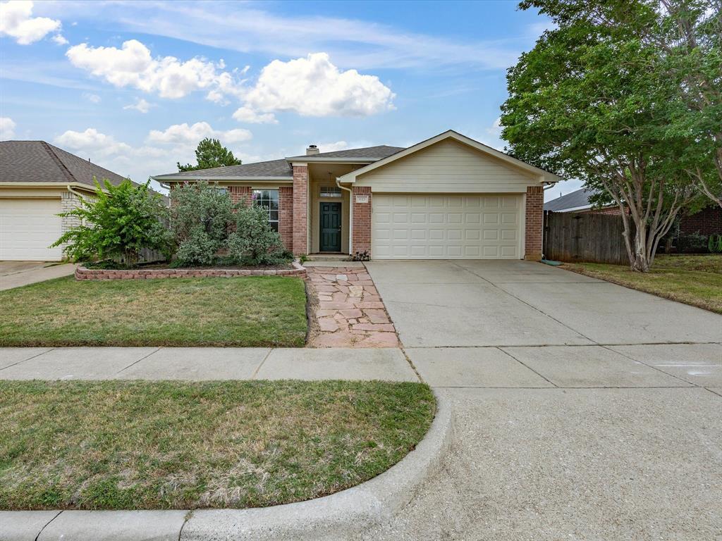 1123 Greenview Lane