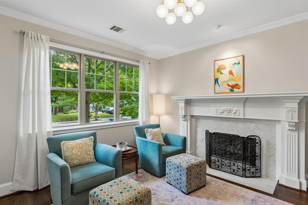 5831 Morningside Avenue