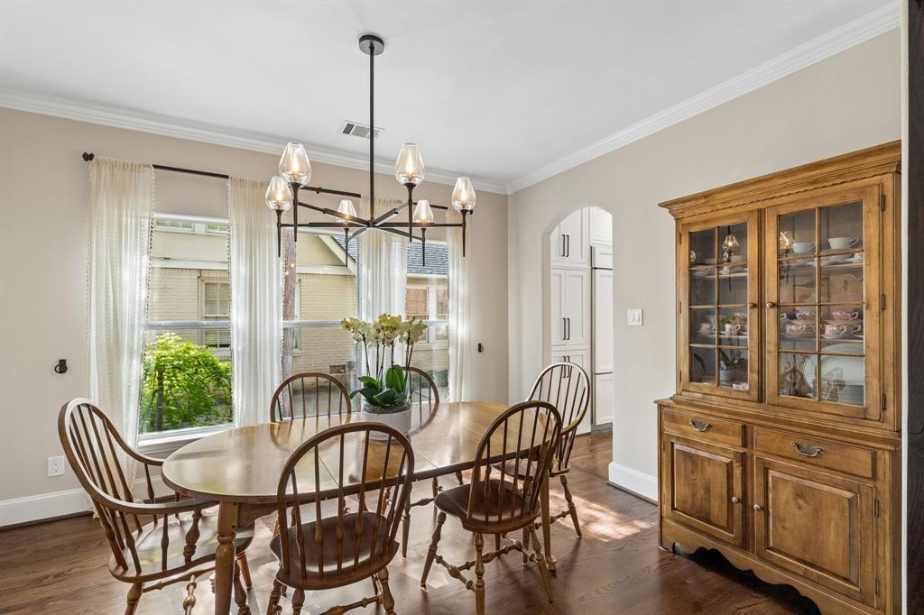 5831 Morningside Avenue