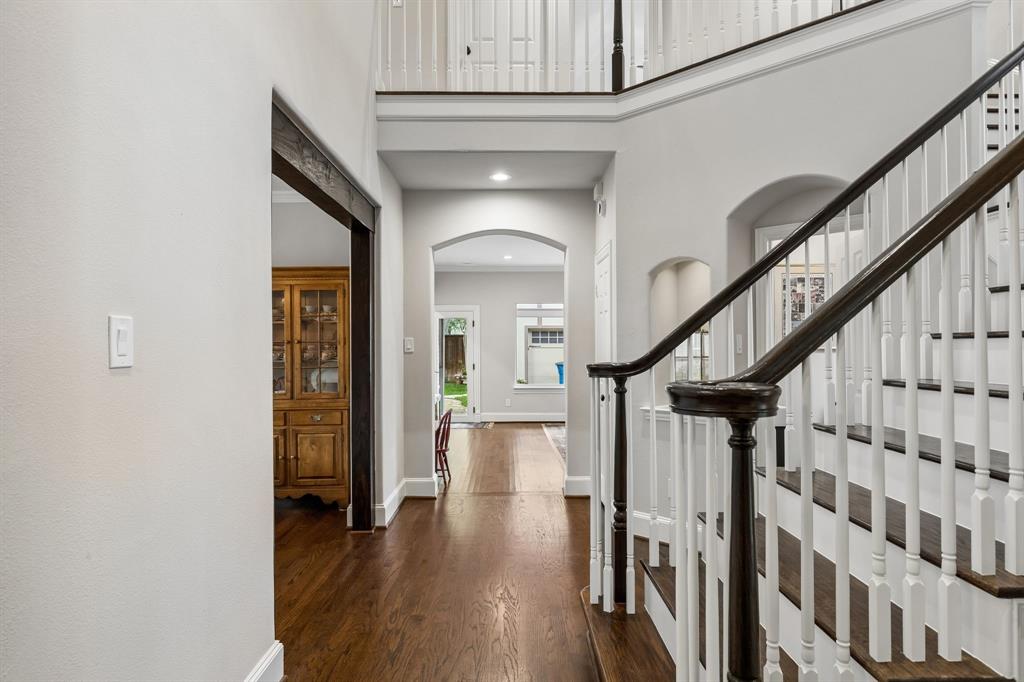 5831 Morningside Avenue