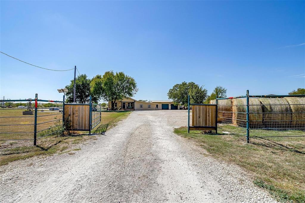 ABST 24 TR 127 R W BOYCE - Commercial Sale