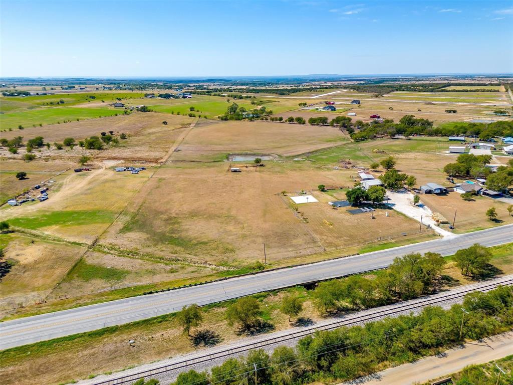 9809 N Hwy 171